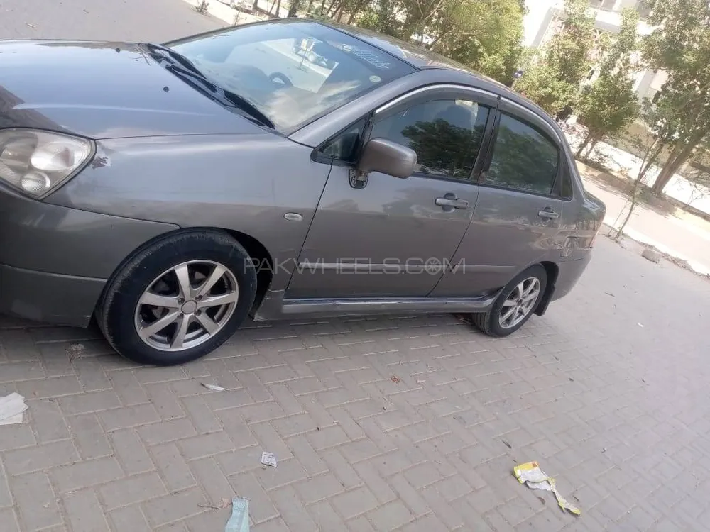 Suzuki Liana 2010 for Sale in Karachi Image-1