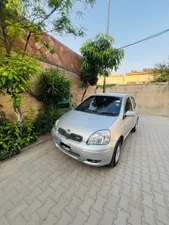 Toyota Vitz 2004 for Sale