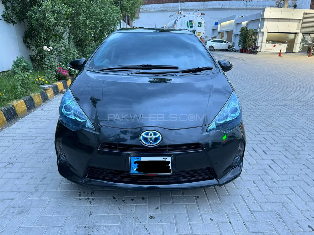 ٹویوٹا اکوا 2014 for Sale in پشاور Image-1