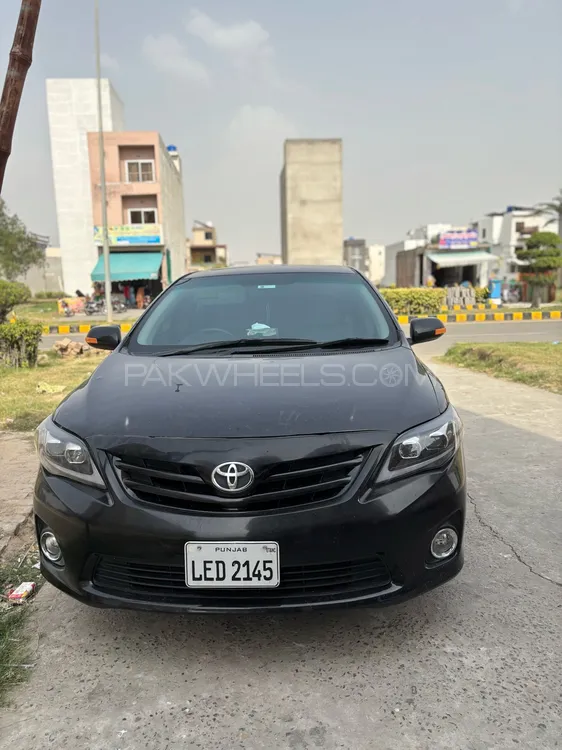 Toyota Corolla 2011 for Sale in Gujranwala Image-1