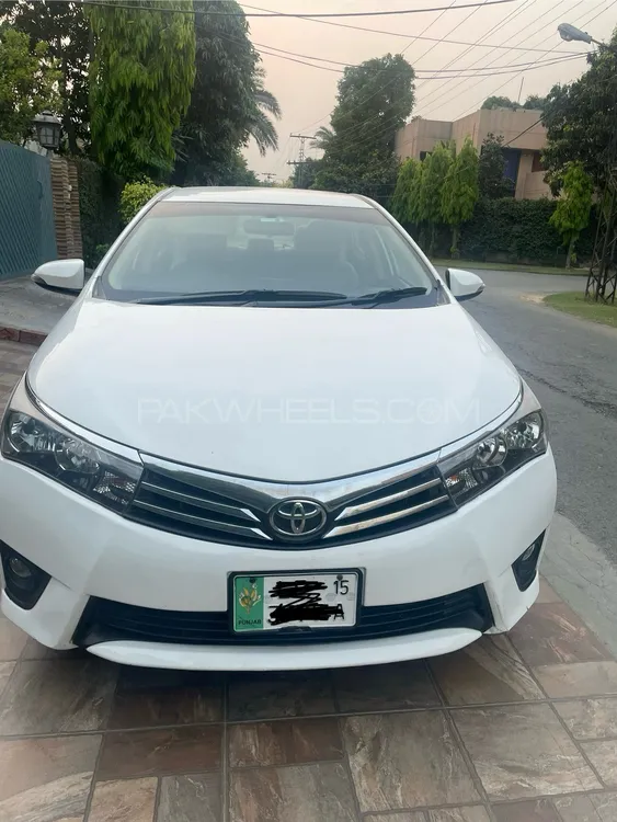 Toyota Corolla 2015 for Sale in Lahore Image-1
