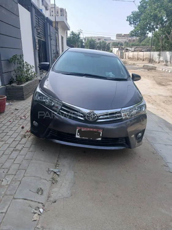 Toyota Corolla 2017 for Sale in Karachi Image-1