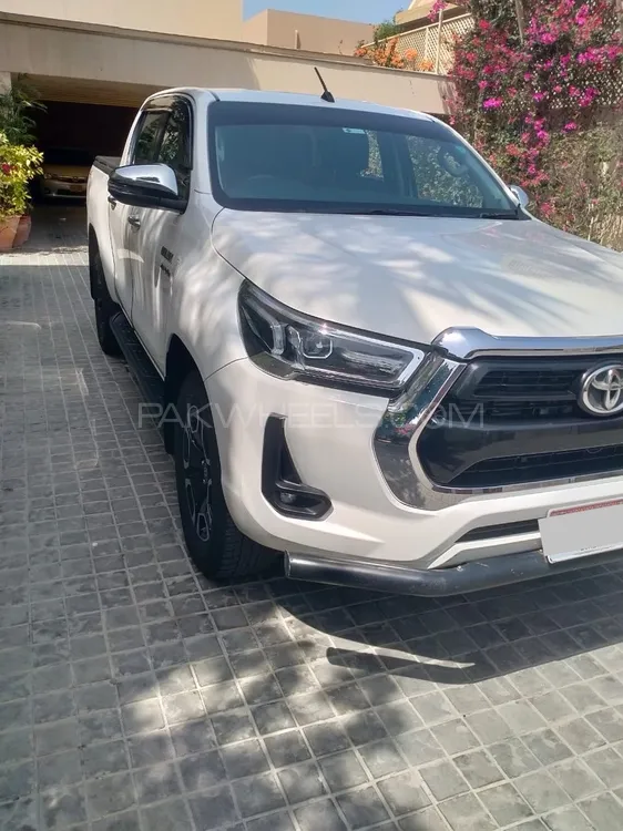 Toyota Hilux 2021 for Sale in Karachi Image-1
