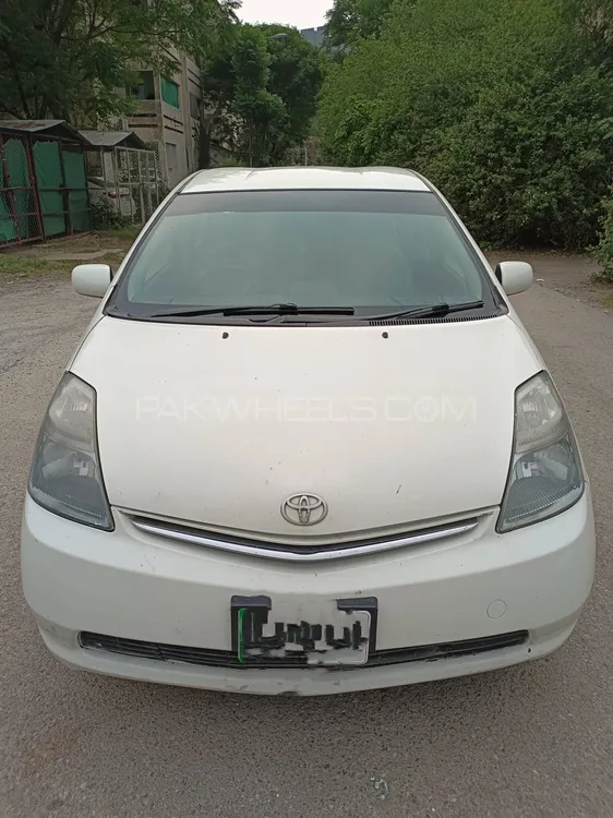 Toyota Prius 2010 for Sale in Islamabad Image-1