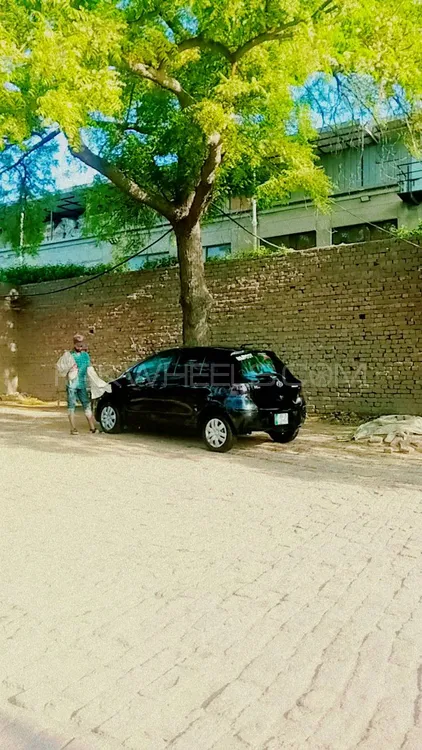 ٹویوٹا ویٹز 2013 for Sale in لاہور Image-1