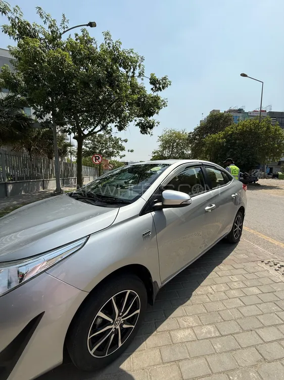 Toyota Yaris Sedan 2021 for Sale in Lahore Image-1