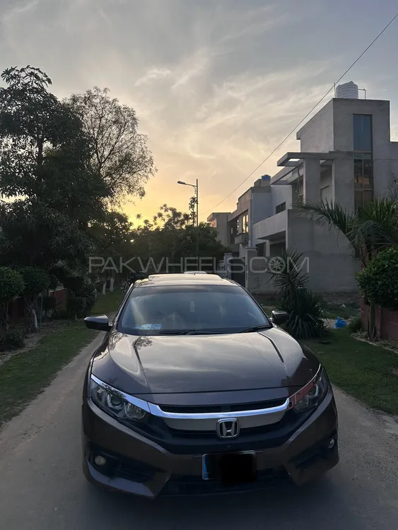 Honda Civic 2017 for Sale in Lahore Image-1