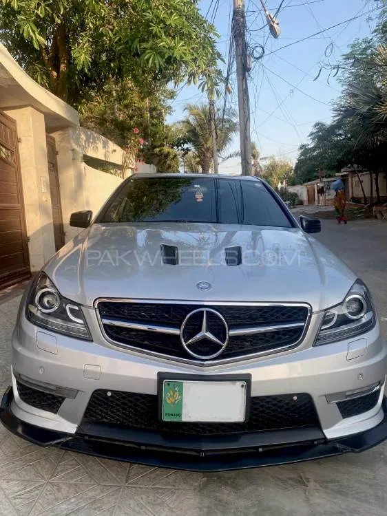Mercedes Benz C Class 2007 for Sale in Karachi Image-1