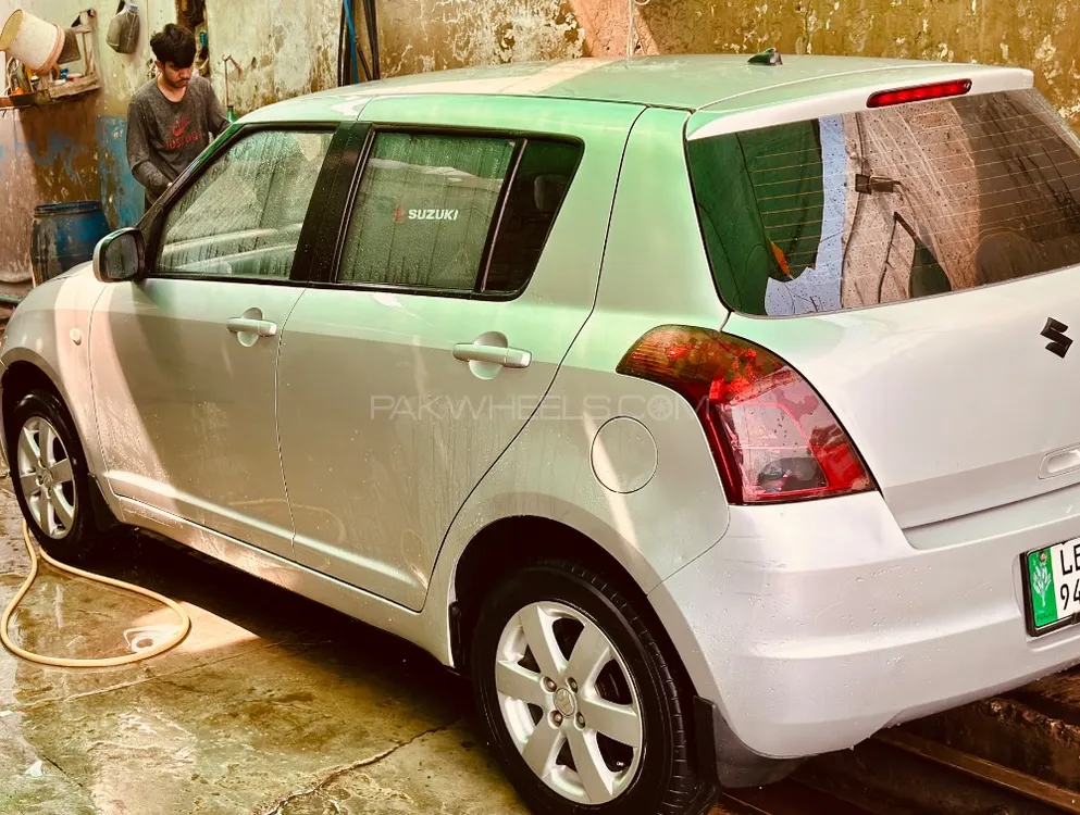 Suzuki Swift 2015 for Sale in Lahore Image-1