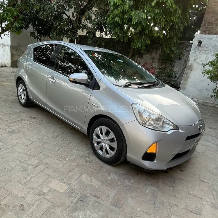Toyota Aqua 2014 for Sale in Swabi Image-1