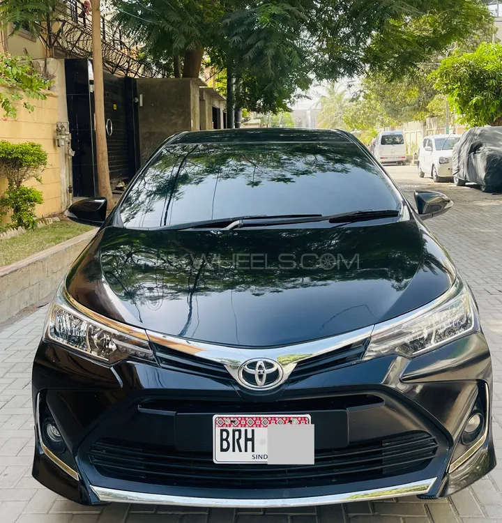 Toyota Corolla 2020 for Sale in Karachi Image-1