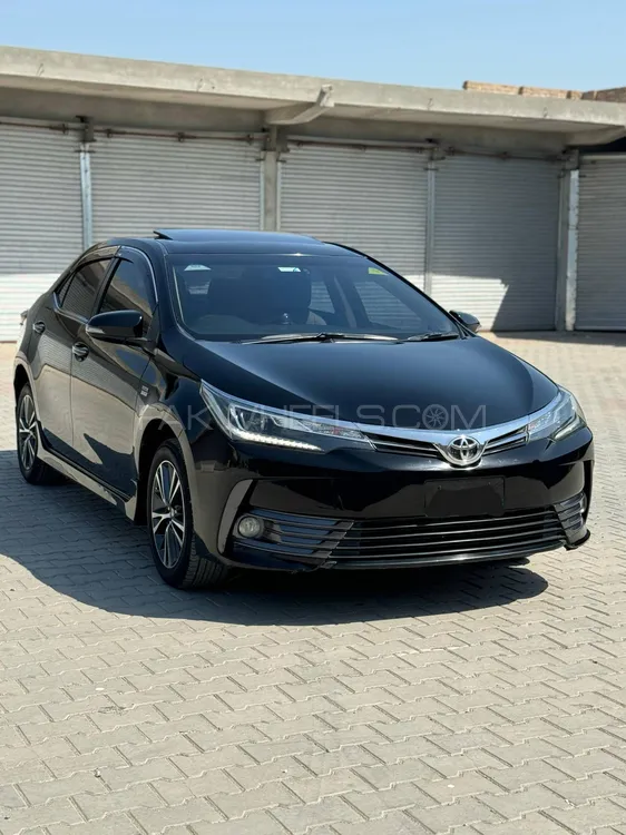 Toyota Corolla 2017 for Sale in Peshawar Image-1