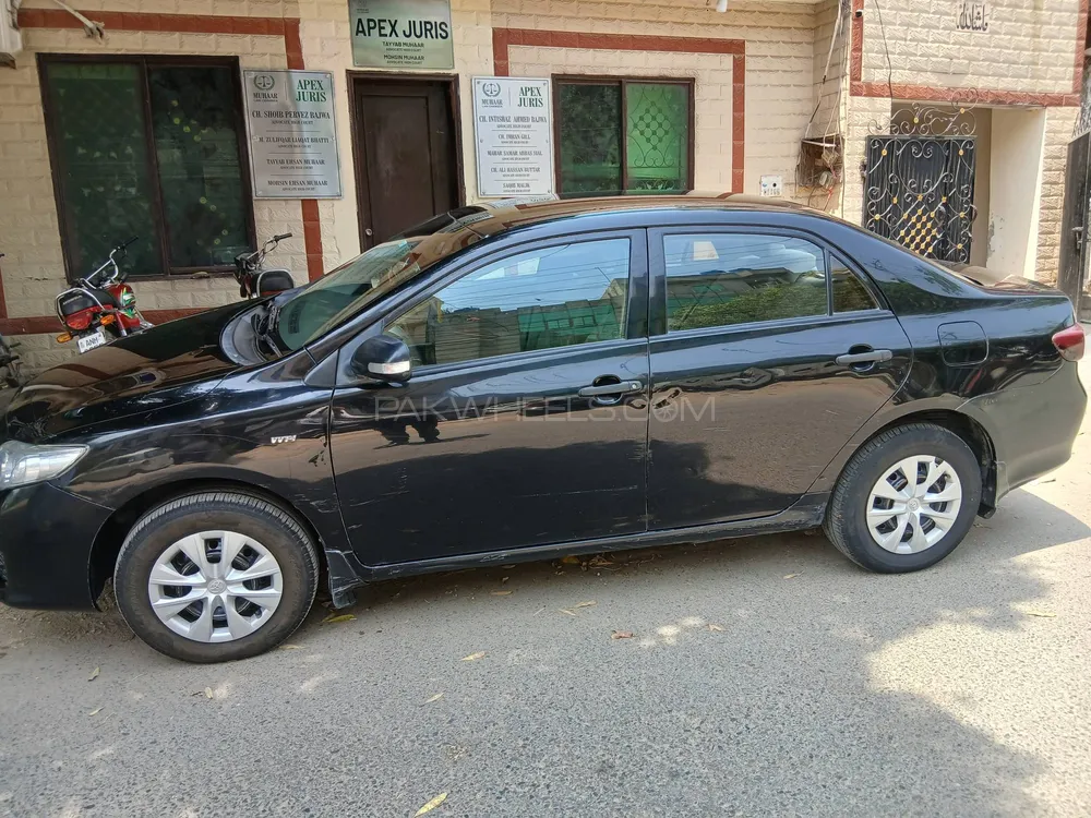 Toyota Corolla 2010 for Sale in Lahore Image-1