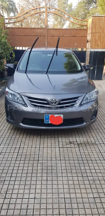 Toyota Corolla 2012 for Sale in Islamabad Image-1