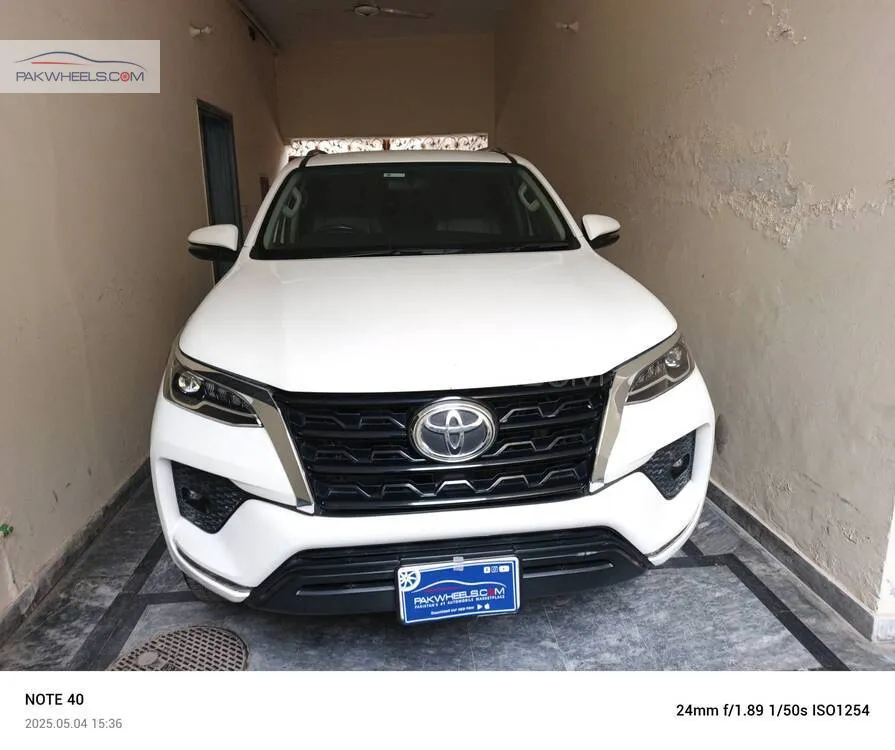 Toyota Fortuner 2021 for Sale in Lahore Image-1