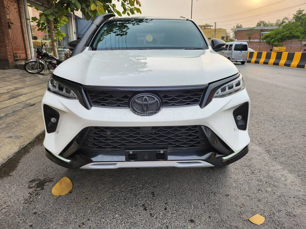 Toyota Fortuner 2022 for Sale in Multan Image-1