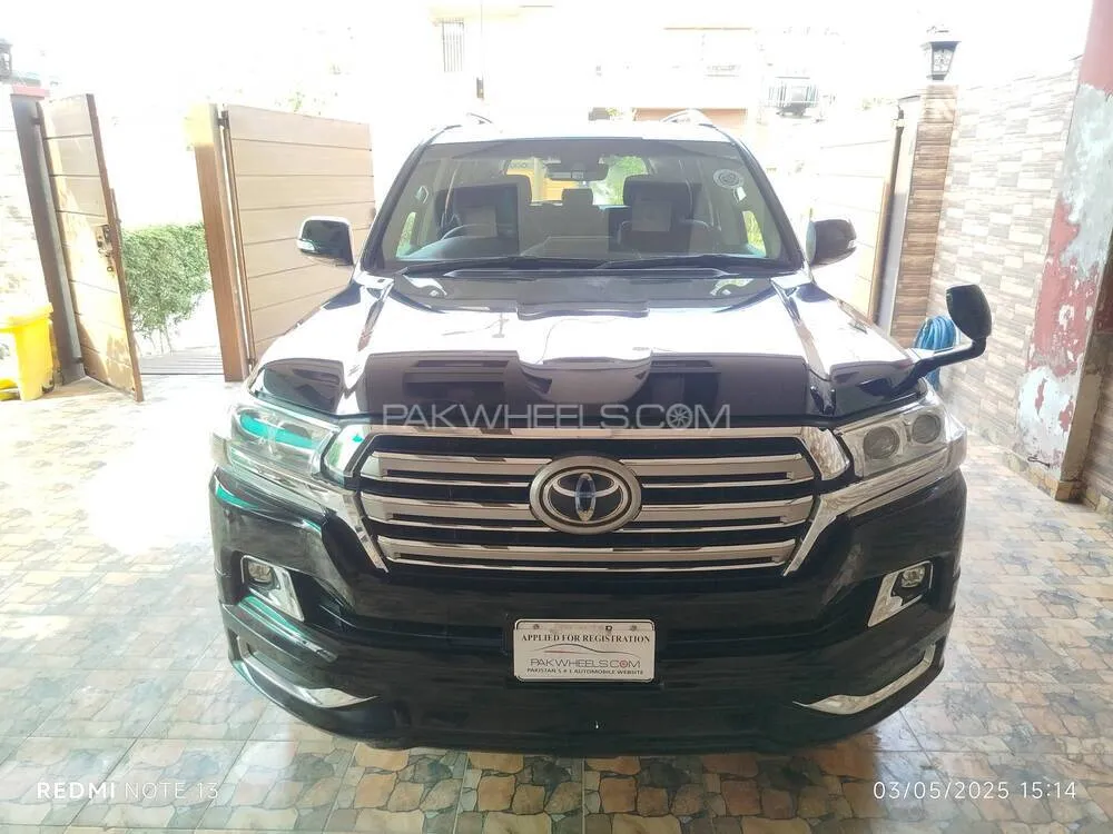 Toyota Land Cruiser 2016 for Sale in Faisalabad Image-1