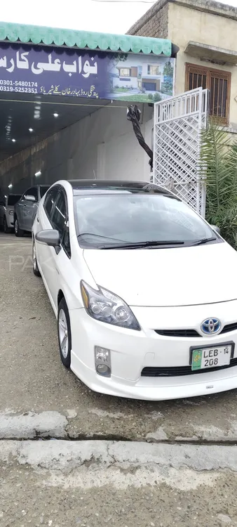 Toyota Prius 2010 for Sale in Charsadda Image-1