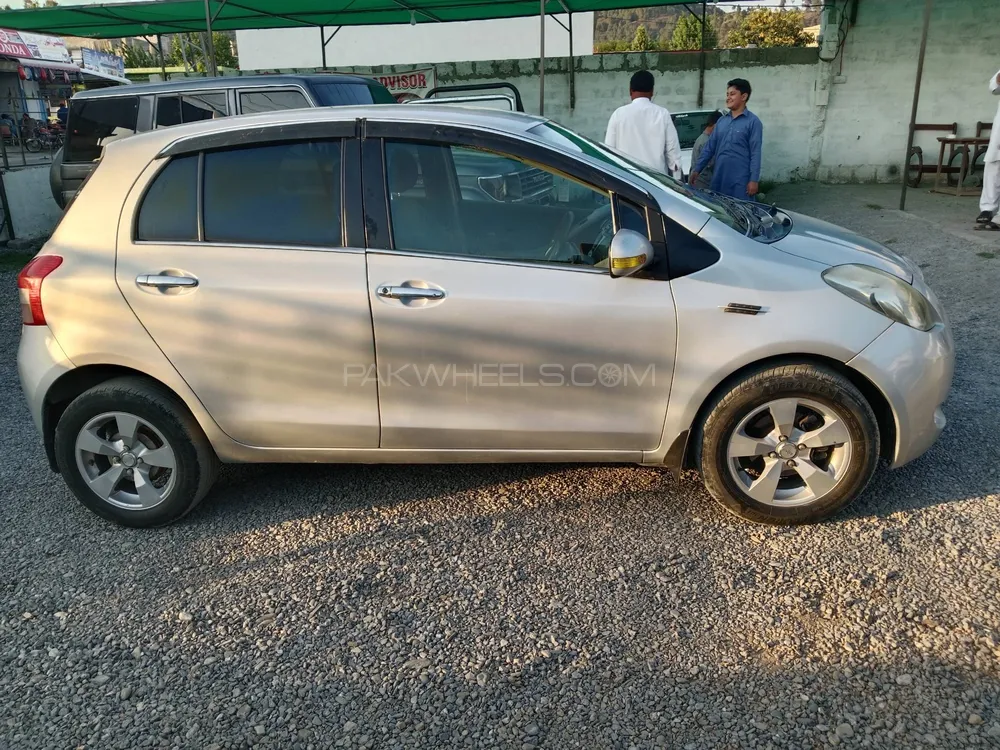 ٹویوٹا ویٹز 2006 for Sale in مانسہرہ Image-1