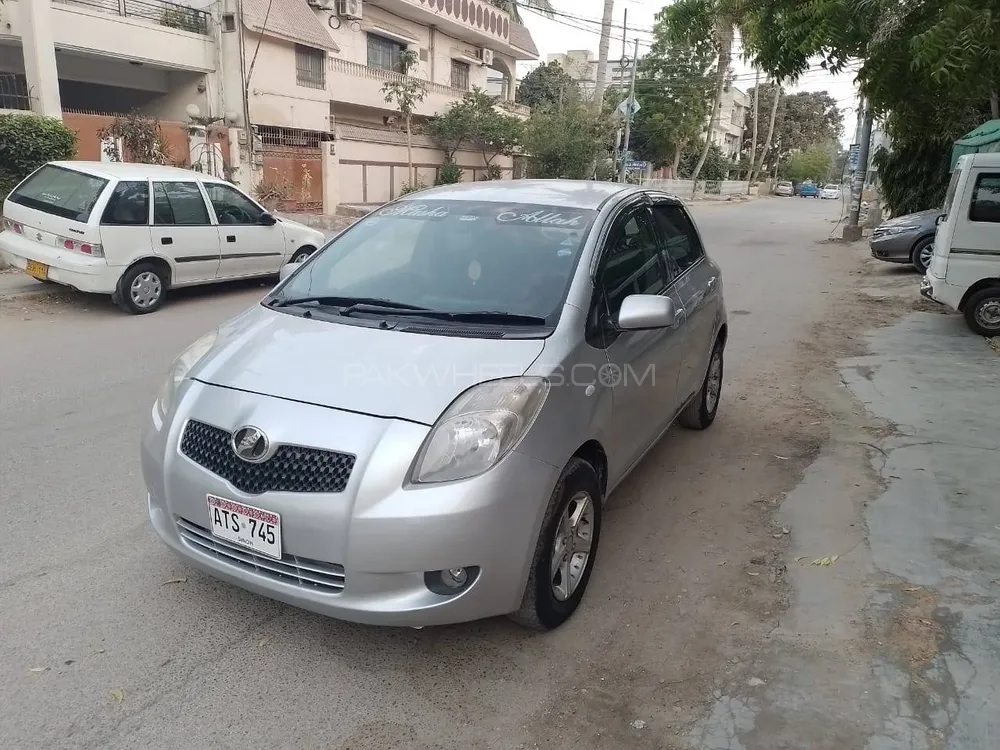 Toyota Vitz 2006 for Sale in Karachi Image-1