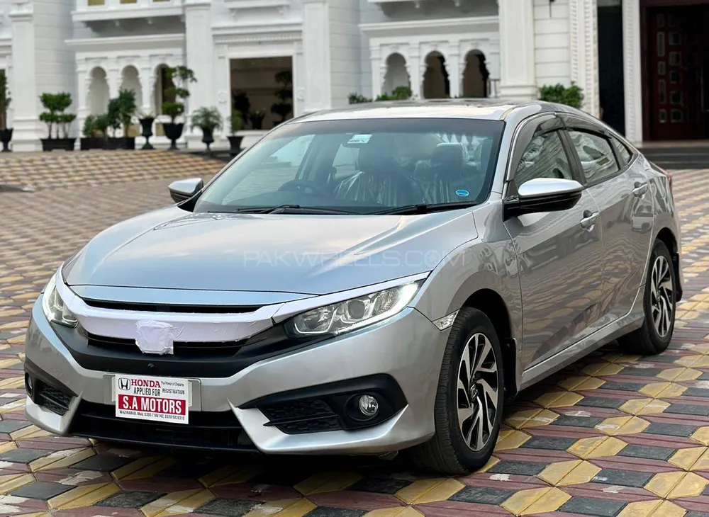 Honda Civic 2016 for Sale in Gujranwala Image-1