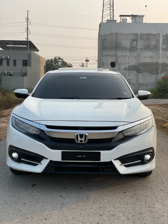 Honda Civic 2020 for Sale in Lahore Image-1