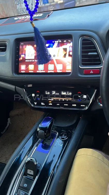 Honda Vezel 2019 for Sale in Faisalabad Image-1