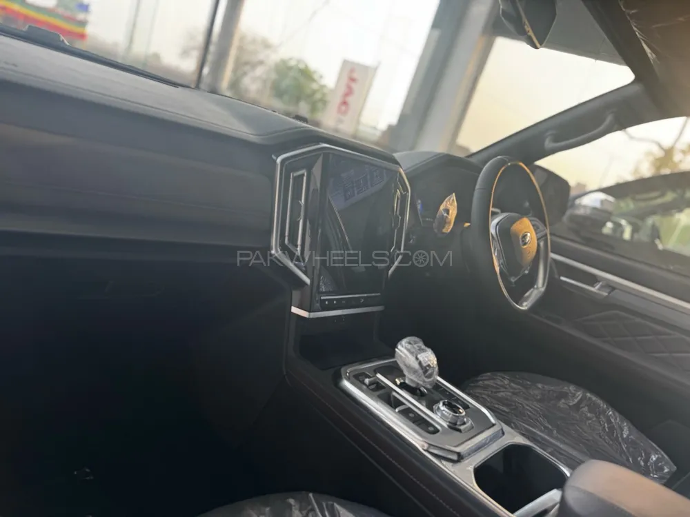 JAC T9 2025 for Sale in Rahim Yar Khan Image-1