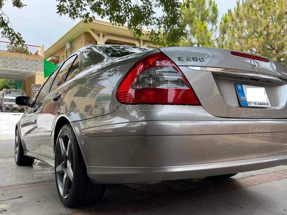 Mercedes Benz E Class 2007 for Sale in Islamabad Image-1
