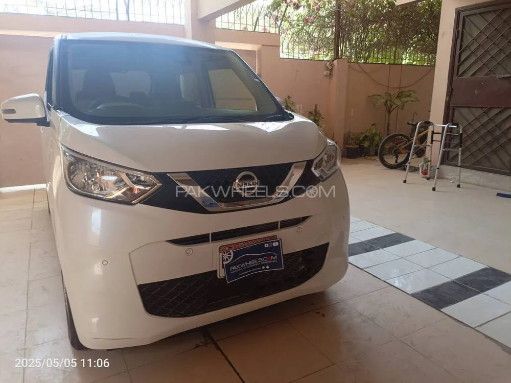 نسان ڈیز 2023 for Sale in کراچی Image-1