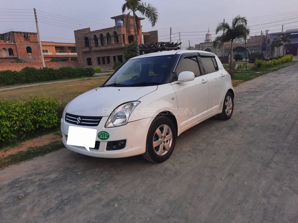 Suzuki Swift 2015 for Sale in Sahiwal Image-1