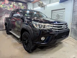 Toyota Hilux Revo V Automatic 2.8 2019 for Sale