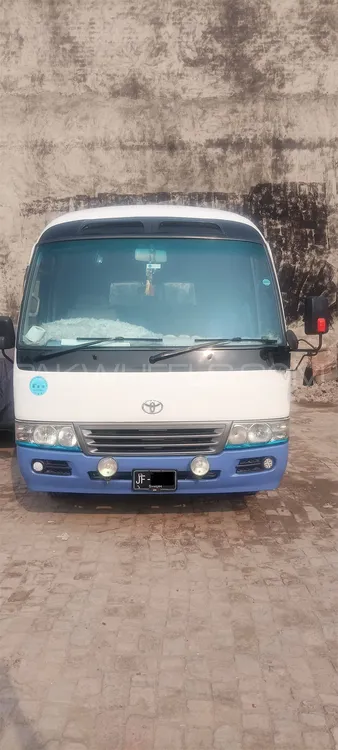 Toyota Coaster 1997 for Sale in Lahore Image-1