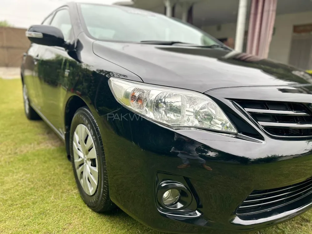 Toyota Corolla 2012 for Sale in Peshawar Image-1