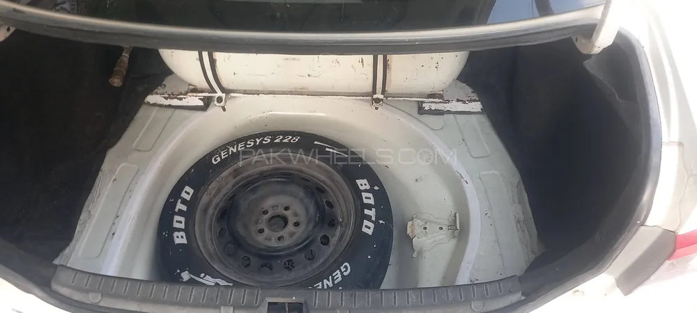 Toyota Corolla 2011 for Sale in Peshawar Image-1