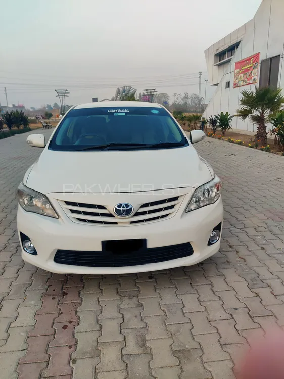 Toyota Corolla 2013 for Sale in Mardan Image-1