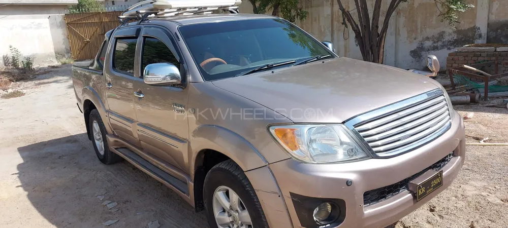 Toyota Hilux 2008 for Sale in Bannu Image-1