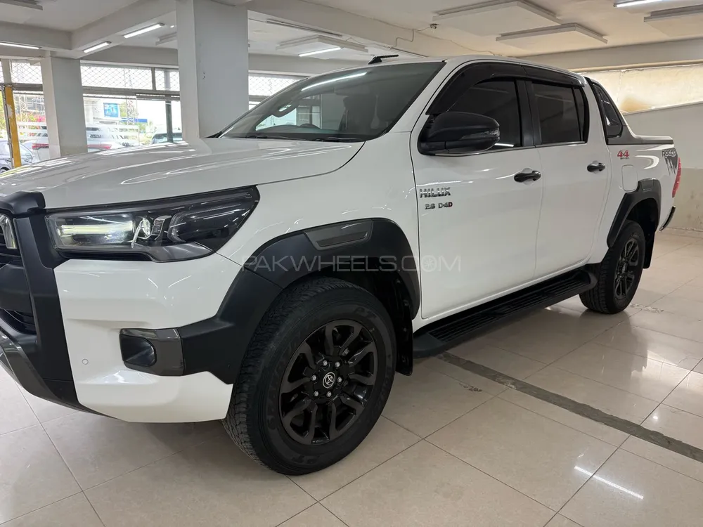 Toyota Hilux 2022 for Sale in Islamabad Image-1