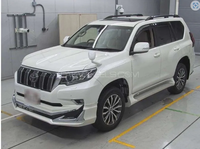Toyota Prado 2020 for Sale in Lahore Image-1