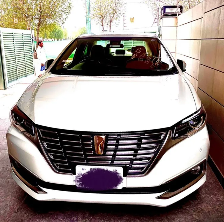 Toyota Premio 2020 for Sale in Lahore Image-1