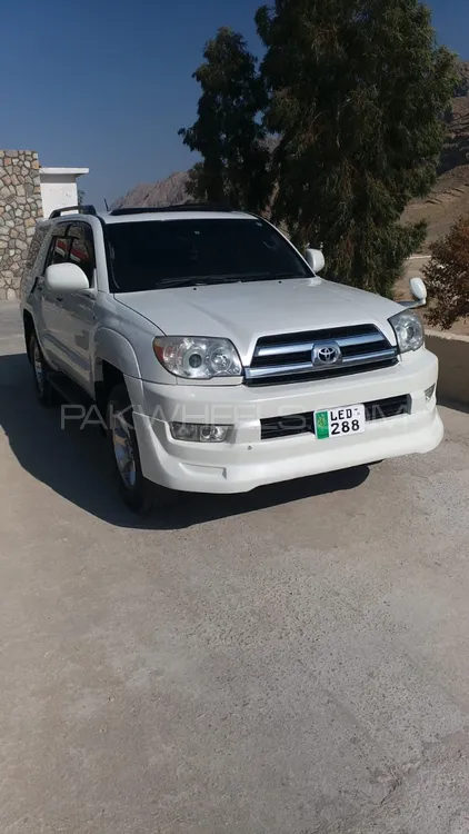 Toyota Surf 2004 for Sale in Islamabad Image-1