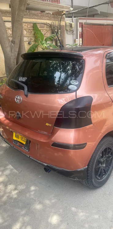 Toyota Vitz 2007 for Sale in Karachi Image-1