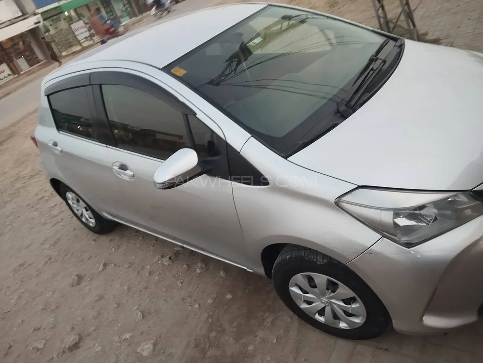 Toyota Vitz 2018 for Sale in Kallar Kahar Image-1