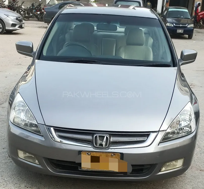 Honda Accord 2005 for Sale in Karachi Image-1