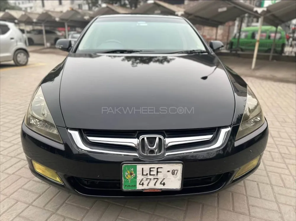 Honda Accord 2006 for Sale in Lahore Image-1