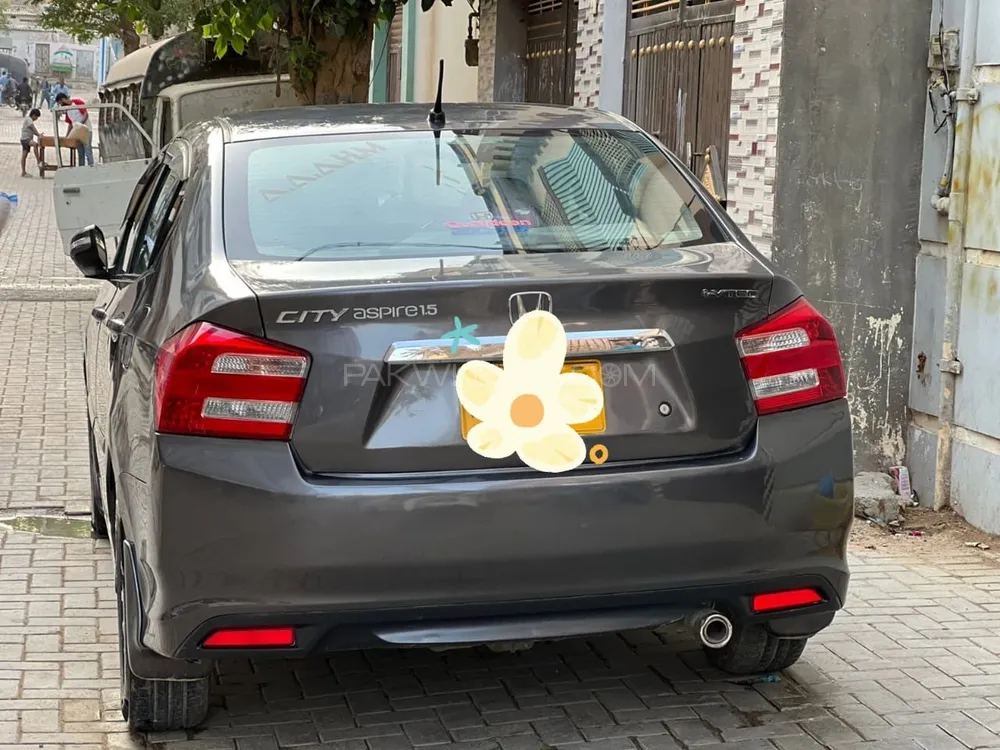 Honda City 2017 for Sale in Karachi Image-1