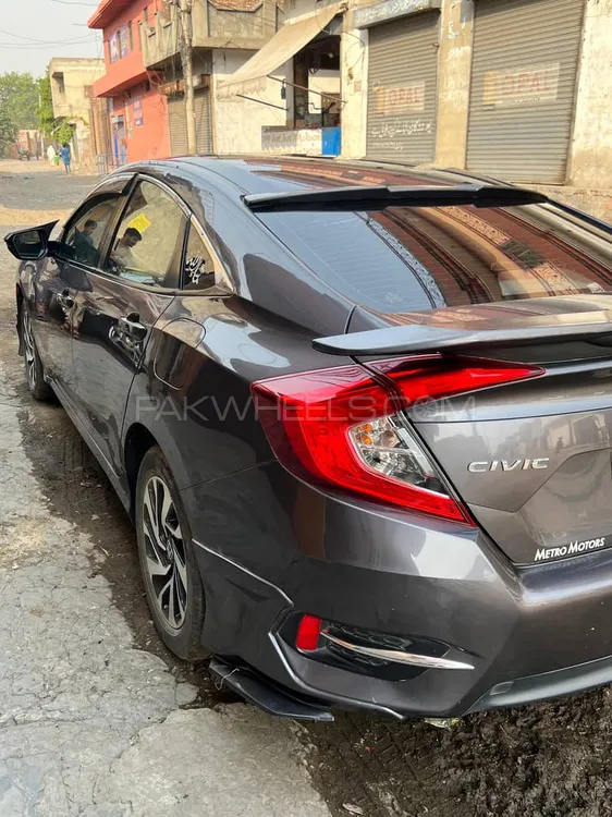 ہونڈا سوک 2018 for Sale in لاہور Image-1