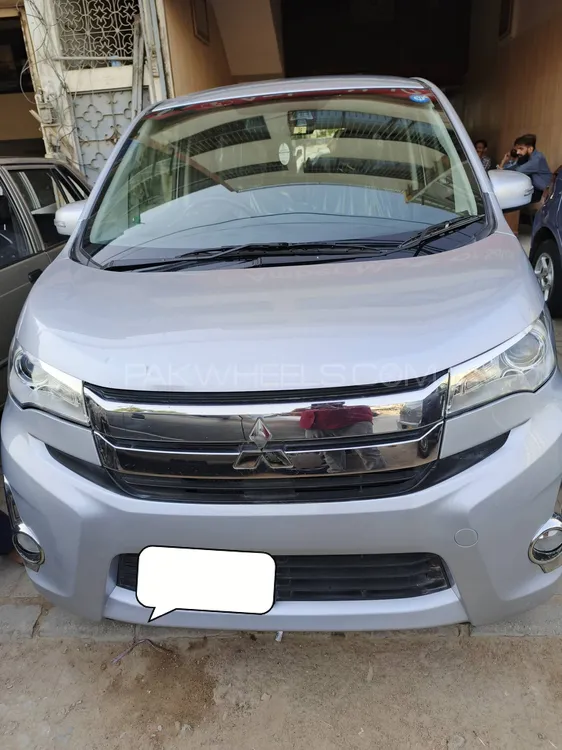 مٹسوبیشی ای کے کسٹم 2015 for Sale in کراچی Image-1