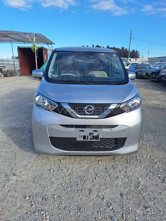 نسان ڈیز 2022 for Sale in لاہور Image-1