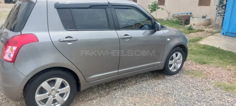 Suzuki Swift 2015 for Sale in Haripur Image-1